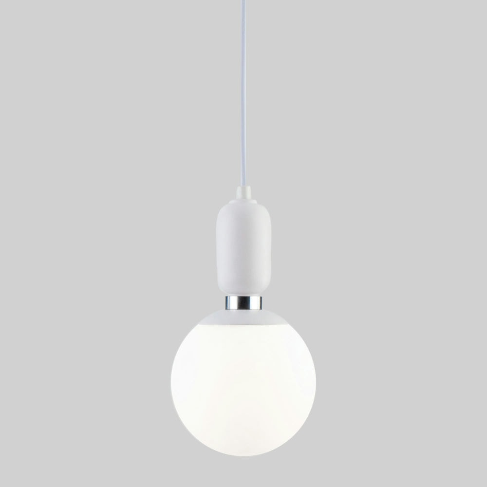 Подвесной светильник с плафоном 50151/1 белый